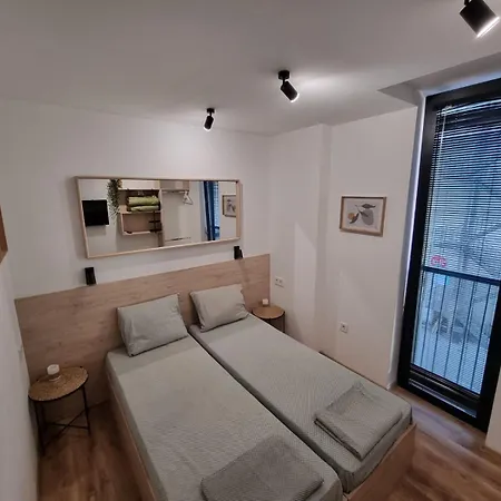 Polina - 2bd Next To Sea Garden