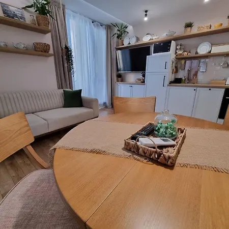 Polina - 2bd Next To Sea Garden * Varna