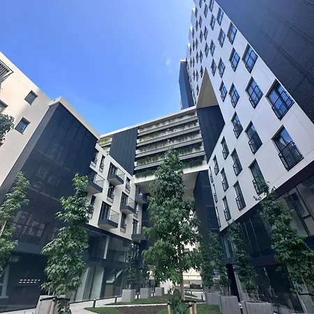 Polina - 2bd Next To Sea Garden Apartment